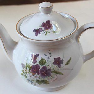 Vintage Sadler England Floral Design Bone China Teapot Gold Trim Excellent